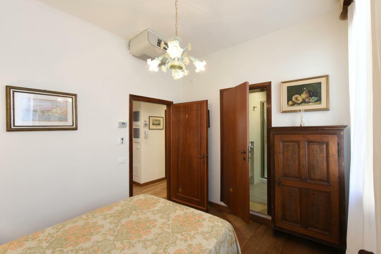 Le Due Corone Bed & Breakfast Venecia Exterior foto
